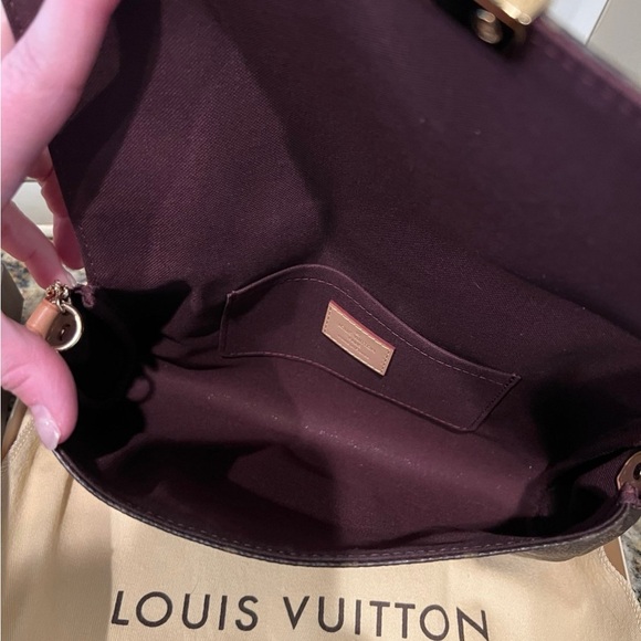 Louis Vuitton Black and Brown Monogram Crossbody Bag - Picture 15 of 15